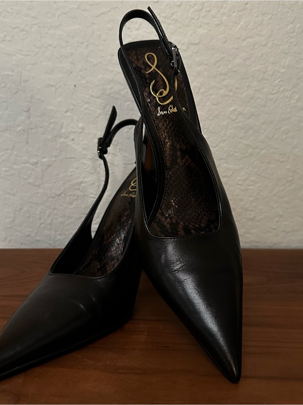 Sam Edelman Black Pointed Leather Slingback Pumps